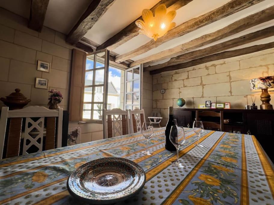 Maison Traditionnelle Centre Montsoreau Esterno foto