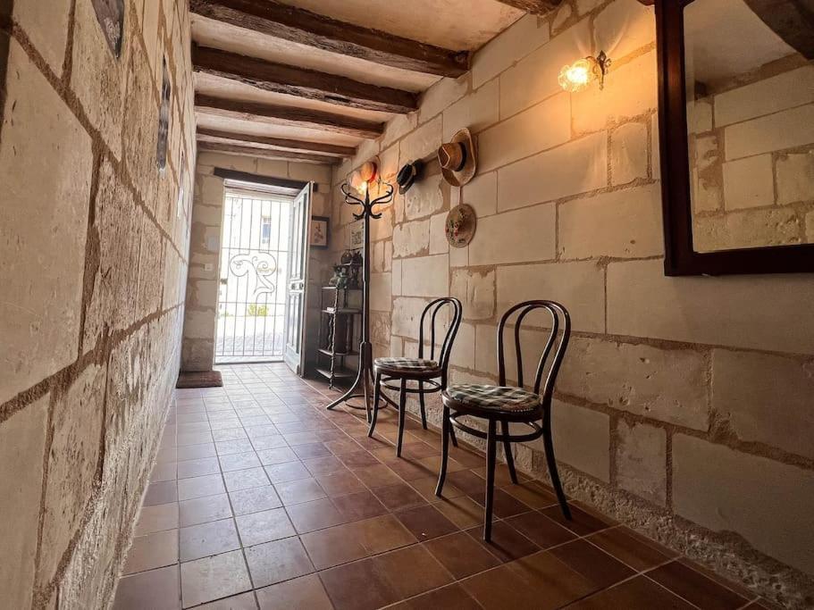 Maison Traditionnelle Centre Montsoreau Esterno foto
